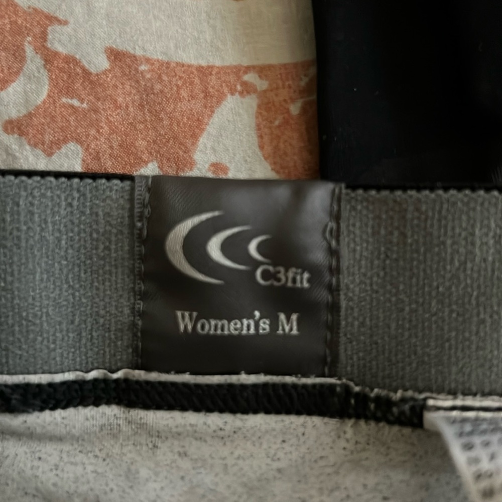 C3 Compression Tights - Picture 2 of 4